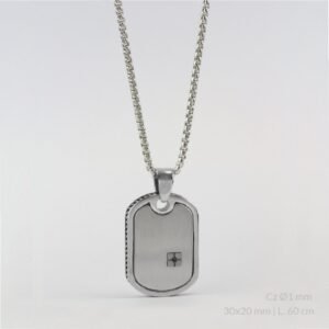 Gargantilla de acero inoxidable.